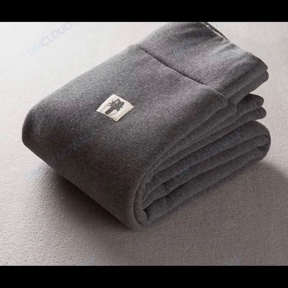 Fleece-Lined Cashmere Leggings